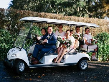 Eagle Ridge Country Estate, Wedding Venue, bridal party on golf cart